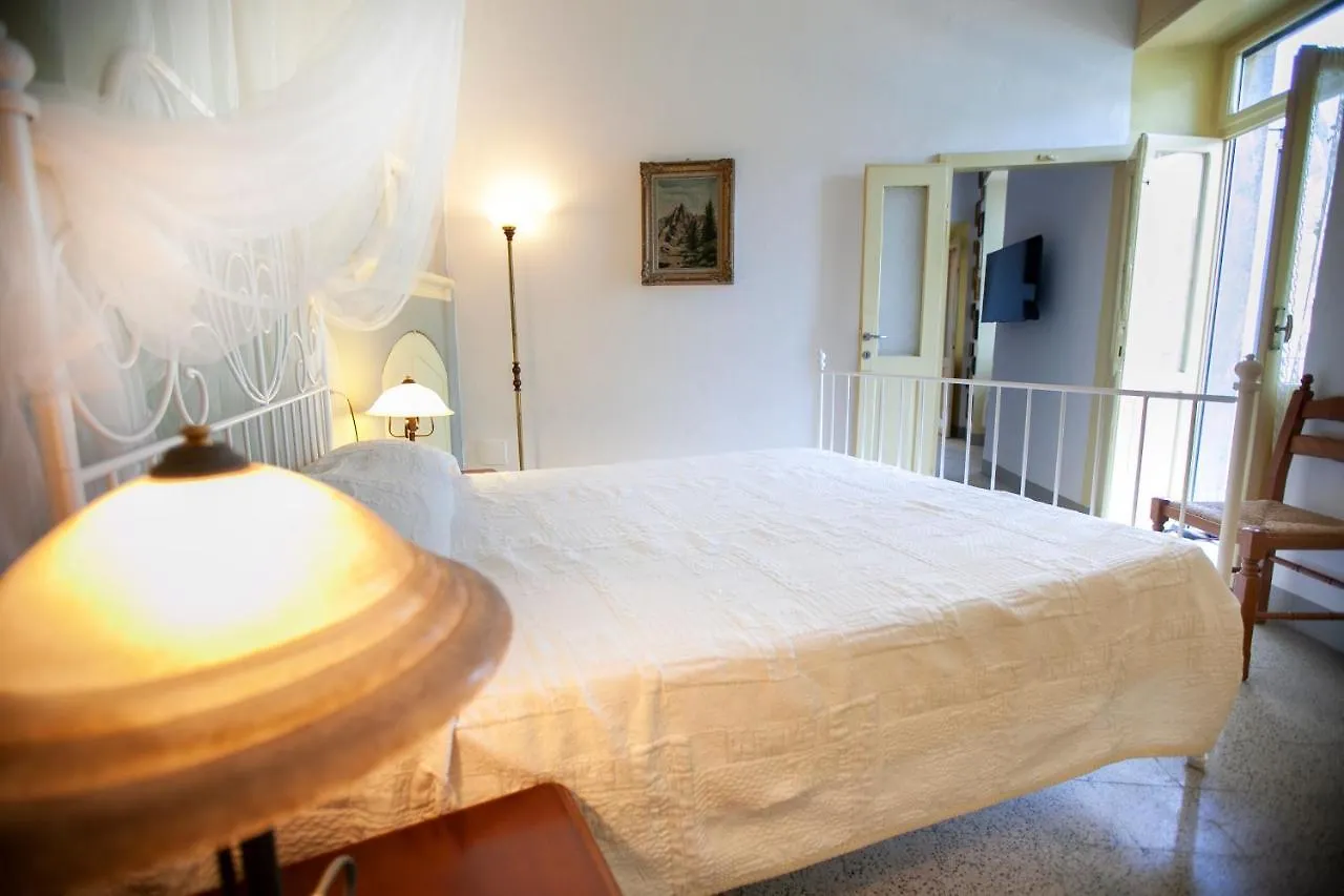 Al Porticciolo Apartment Nesso Italy